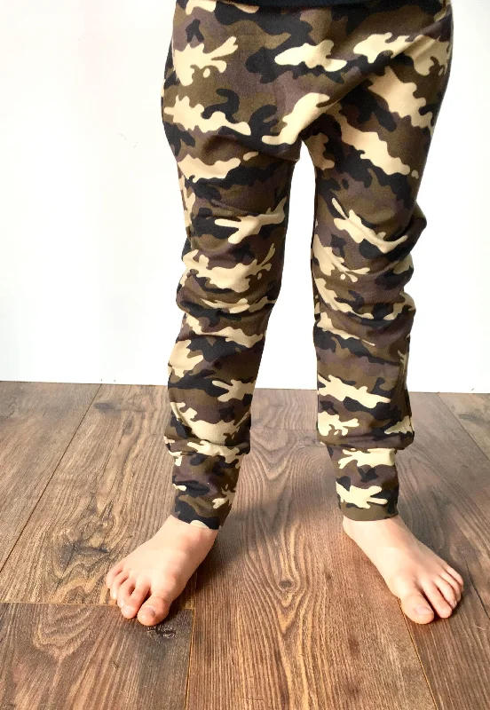 swimwear shore vibes -Camo Skinnies up to size 12/24m