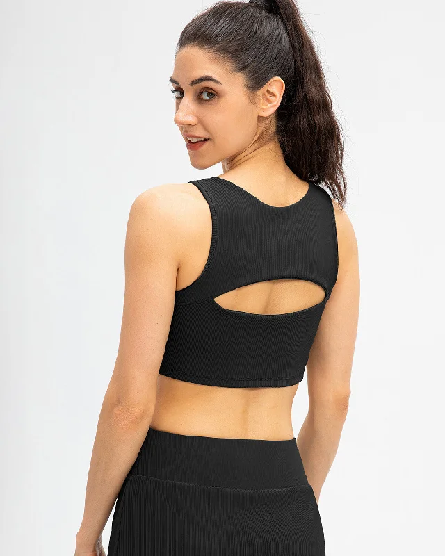 Sports bra for misty runs -Lyla Sports Bra - Black