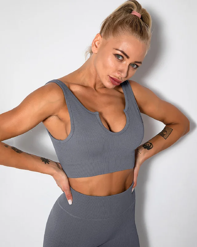 Sports bra for pulse bursts -Nieve Keyhole Sports Bra - Grey