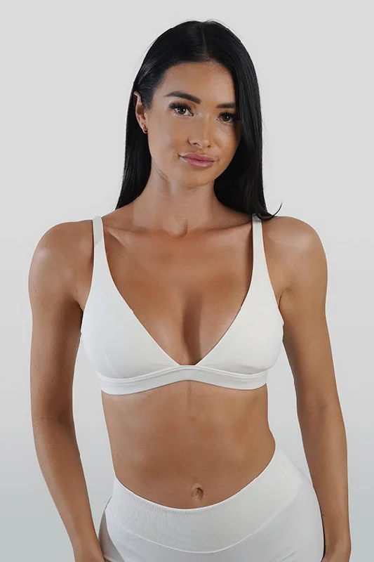 Sports top with breezy shape -ALLY CROP - CREAM